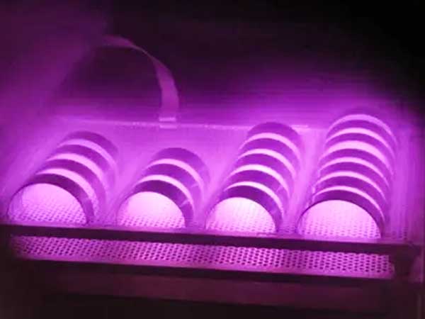 Plasma Feinstreinigung mit Plasmatechnik einfach dargestellt