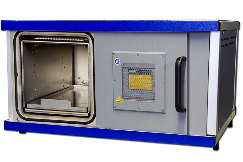 Mietbare Plasma Laboranlage SmartPlasma30 offen von plasma technology